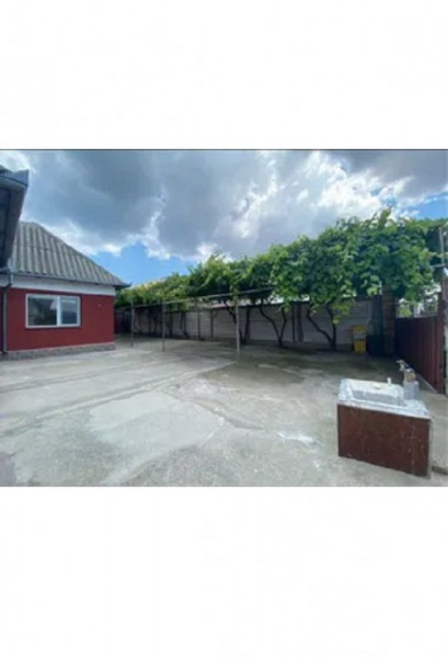 Casa 6 Camere - Palazu Mare - Teren 250 Mp - Toate Utilitatile