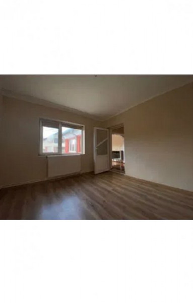 Casa 6 Camere - Palazu Mare - Teren 250 Mp - Toate Utilitatile