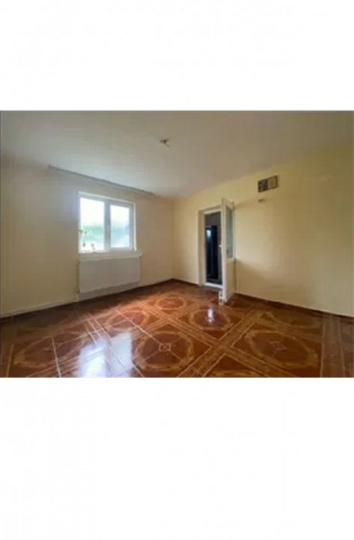 Casa 6 Camere - Palazu Mare - Teren 250 Mp - Toate Utilitatile