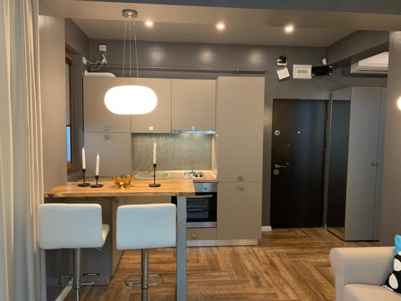 TOMIS II -MIRCEA CEL BATRAN-APARTAMENT CU 2 CAMERE LUX CENTRALA GAZE