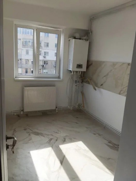 Apartament 2 Camere - Km 4-5 - Renovat Integral - Centrala Noua Pe Gaze