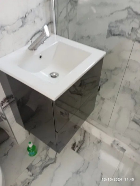 Apartament 2 Camere - Km 4-5 - Renovat Integral - Centrala Noua Pe Gaze