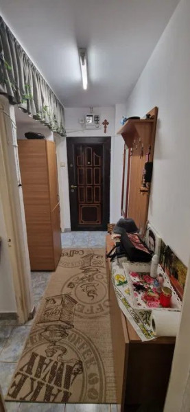 Apartament 2 Camere - Km 4-5  - Etaj 2  - Gaze La Usa - Boxa