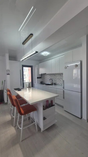 Apartament 4 Camere - Zona Compozitori - Totul Nou -Optiona Loc Parcare Acoperit