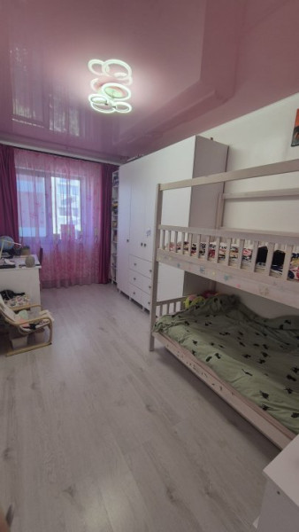 Apartament 4 Camere - Zona Compozitori - Totul Nou -Optiona Loc Parcare Acoperit