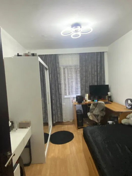 Apartament 3 Camere - Zona CET - Etaj 1 - Mobilat - Centrala Pe Gaze
