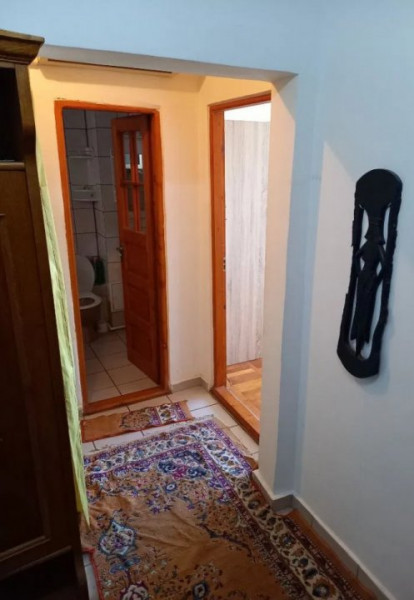 Apartament 2 Camere - Decomandate - Zona Abator - Mobilat - Centrala Pe Gaze