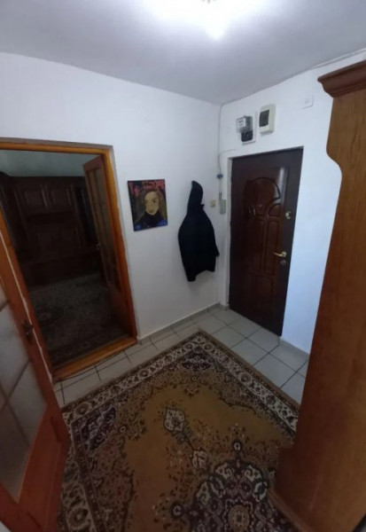 Apartament 2 Camere - Decomandate - Zona Abator - Mobilat - Centrala Pe Gaze