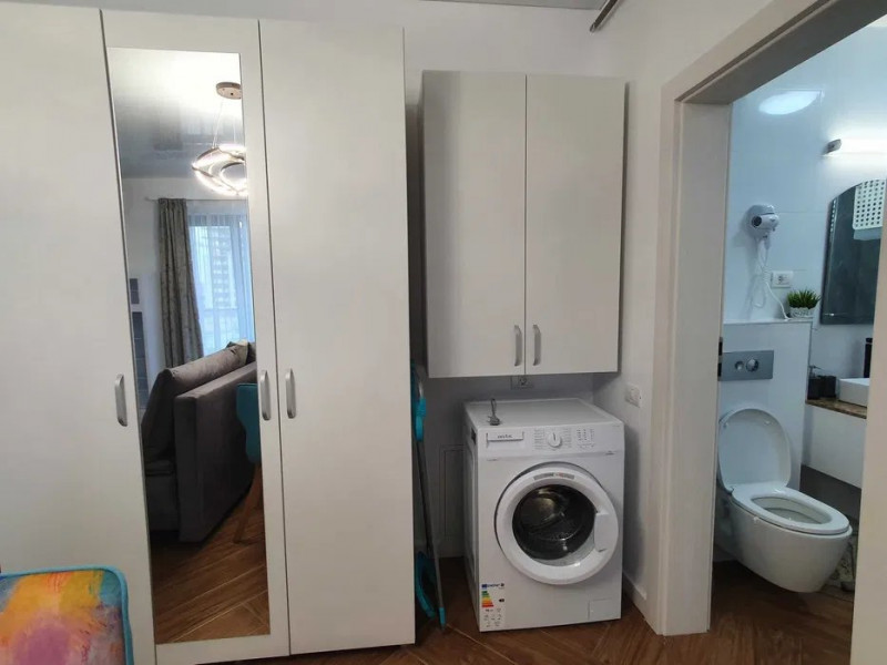 Apartament 2 Camere - Pe Promenada - Vedere Laterala La Mare