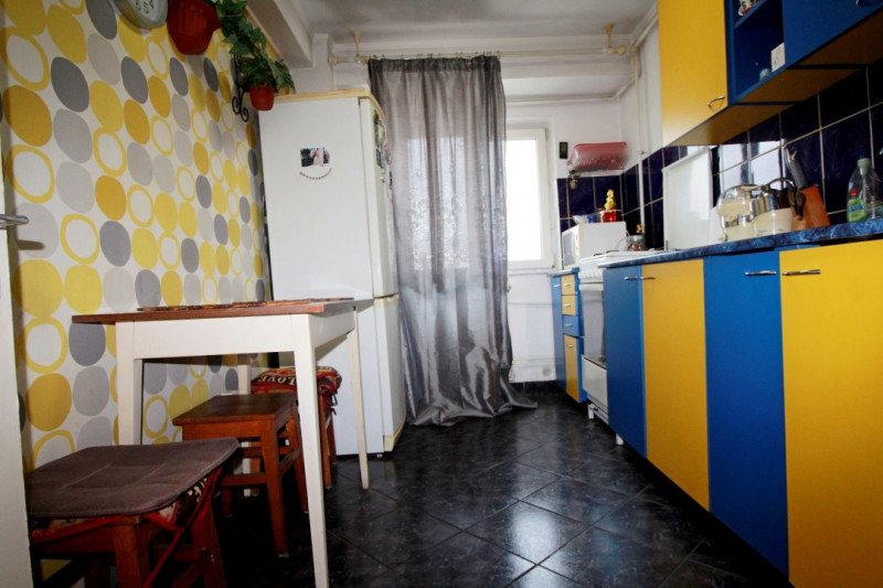 Apartament 3 Camere - Inel II Eliberarii - Centrala Pe Gaze
