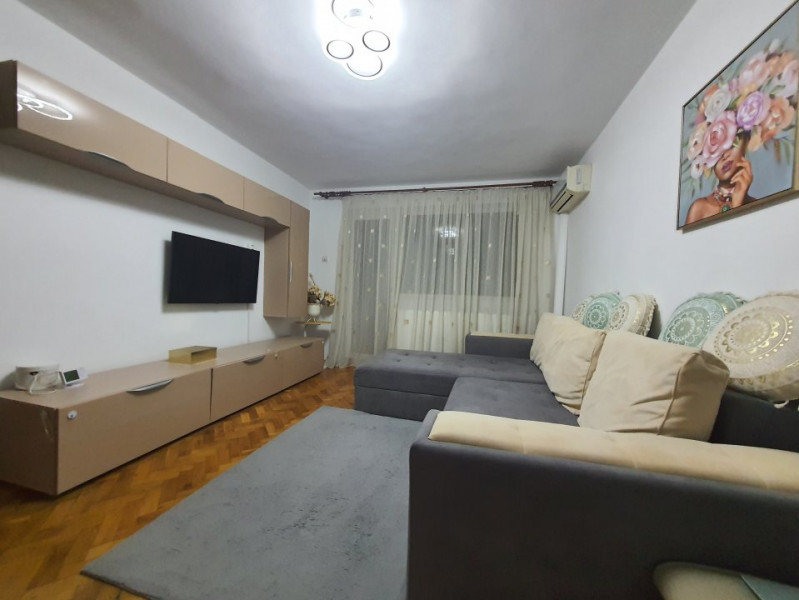 ZODIAC-SAT VACANTA APARTAMENT 2 CAMERE ETAJ 1 GAZE