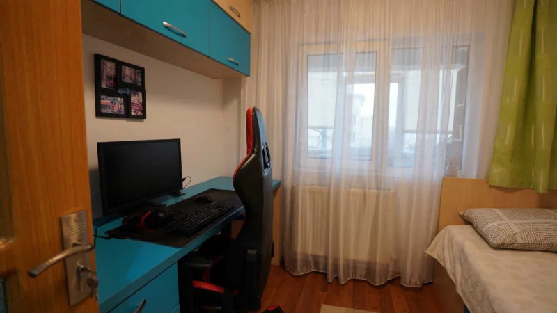 Apartament 4 Camere - Zona Tomis III - Etaj 2 - Mobilat Complet