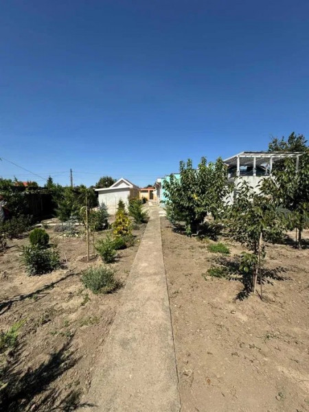 Casa 4 Camere - Teren 821 Mp - Lumina - Centrala Pe Gaze