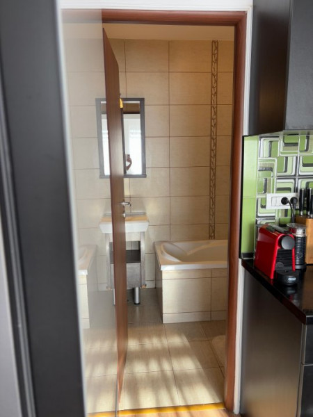 Apartament 2 Camere Transformat in 3 Camere - Baba Novac - Lidl
