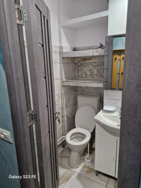 Apartament 2 Camere - Renovat Complet - Centrala Noua