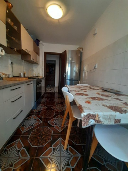 Apartament 3 Camere - Garaj Individual - Boxa - Zona Icil