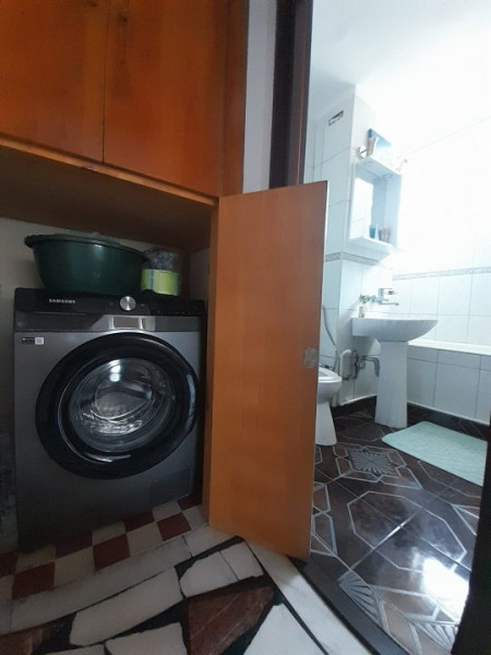 Apartament 3 Camere - Garaj Individual - Boxa - Zona Icil