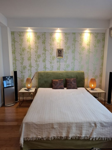  Duplex spectaculos pe malul lacului Siutghiol - Statiunea Mamaia !!!
