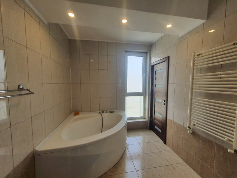OCAZIE!!! MAMAIA-SUMMERLAND APARTAMENT 3 CAMERE 115 MP