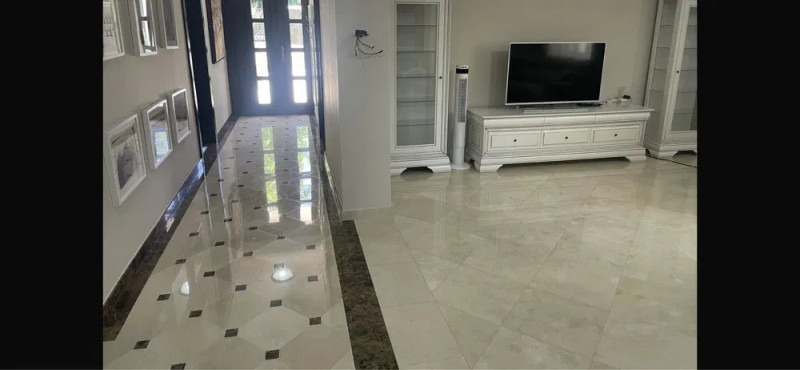 Vila de lux P+1 | 11 camere | Zona Kamsas | Finisaje Premium | Teren 760 mp |