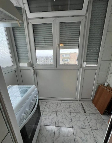 Apartament 2 camere, confort I, decomandat – între Tomis III și Galeriile Soveja