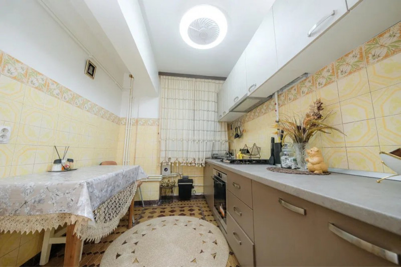 Apartament spațios cu 3 camere în KM 4-5 – confort, lumină și accesibilitate!