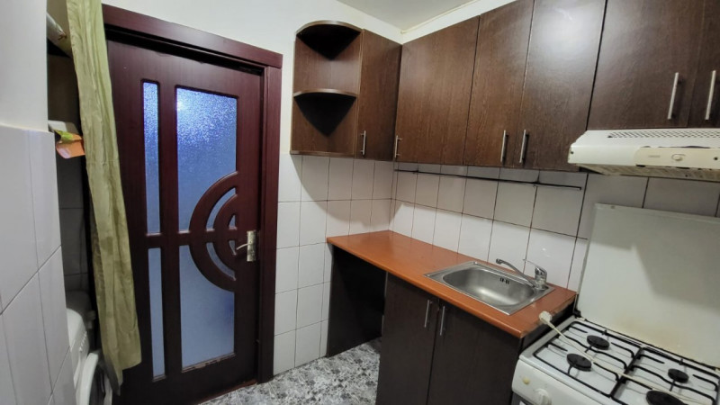 CET-GARSONIERA MOBILATA ETAJ 1 LANGA PIATA