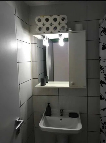 STUDIO CU GRADINA PROPRIE DE VANZARE IN MAMAIA NORD LA 3 MINUTE DE PLAJA