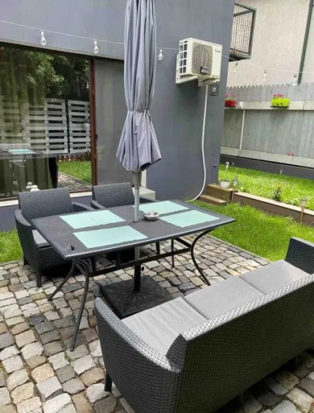STUDIO CU GRADINA PROPRIE DE VANZARE IN MAMAIA NORD LA 3 MINUTE DE PLAJA