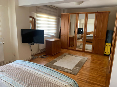 TOMIS III-MEGA IMAGE APARTAMENT CU 3 CAMERE 88 MP CENTRALA GAZE