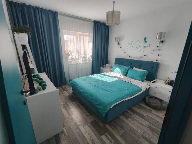 POARTA 6-APARTAMENT CU 3 CAMERE MOBILAT CENTRALA GAZE LOC PARCARE