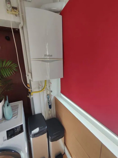 POARTA 6-APARTAMENT CU 3 CAMERE MOBILAT CENTRALA GAZE LOC PARCARE