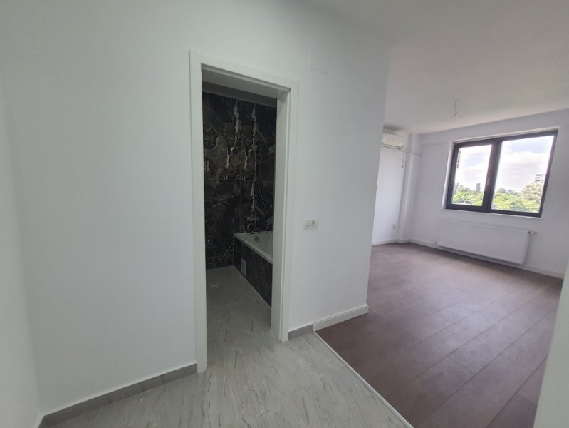 COMPOZITORI-PRIMO APARTAMENT CU 3 CAMERE 78 MP RENOVAT LOC PARCARE