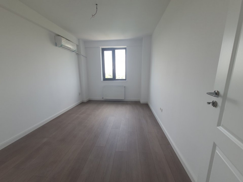 COMPOZITORI-PRIMO APARTAMENT CU 3 CAMERE 78 MP RENOVAT LOC PARCARE