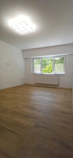 DACIA-Apartament 3 camere confort LUX, complet renovat – Bd. Al. Lăpușnean
