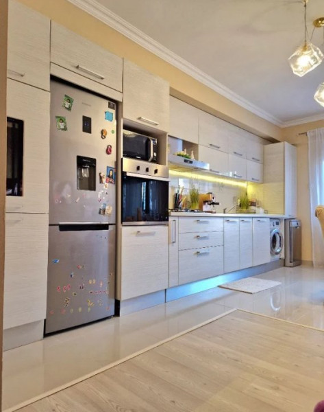 TOMIS PLUS-APARTAMENT CU 3 CAMERE 80 MP LUX-PARCARE SUBTERANA