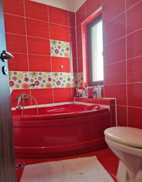 TOMIS PLUS-APARTAMENT CU 3 CAMERE 80 MP LUX-PARCARE SUBTERANA