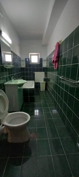 Apartament 3 Camere In Vila - Termen Lung