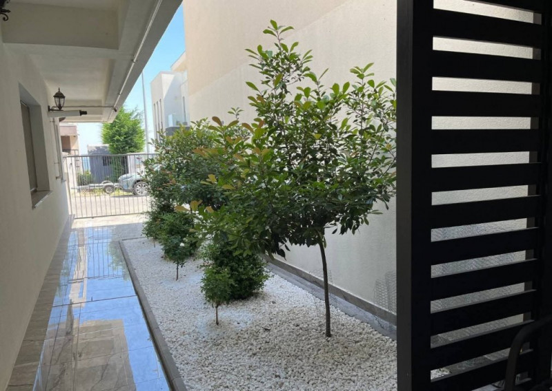 OVIDIU - VILĂ DUPLEX AL DOILEA RAND LA LAC - MOBILATA SI UTILATA LUX