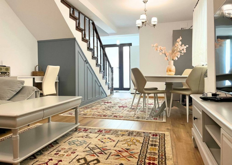 OVIDIU - VILĂ DUPLEX AL DOILEA RAND LA LAC - MOBILATA SI UTILATA LUX