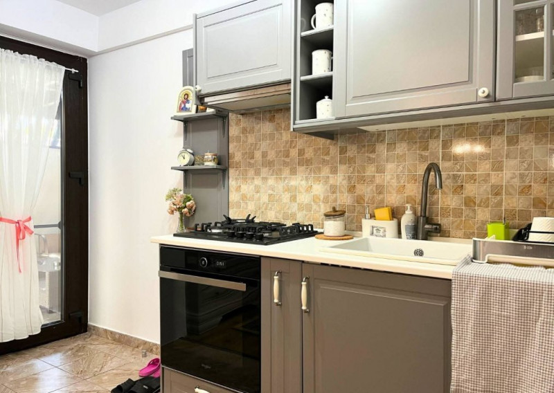OVIDIU - VILĂ DUPLEX AL DOILEA RAND LA LAC - MOBILATA SI UTILATA LUX