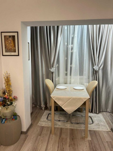 TROCADERO-GARSONIERA MOBILATA-UTILATA 55.000 Eur