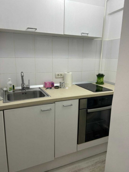 TROCADERO-GARSONIERA MOBILATA-UTILATA 55.000 Eur
