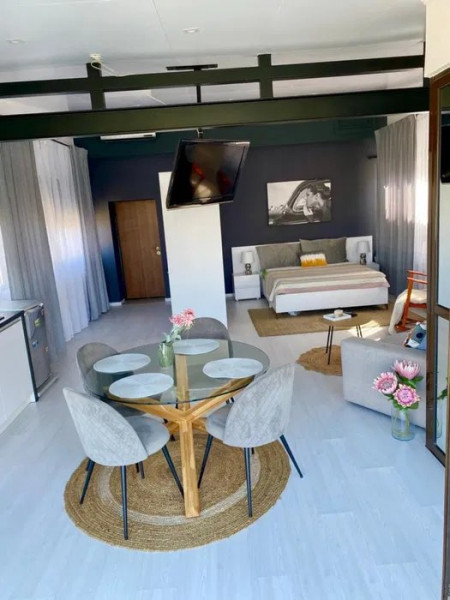 STUDIO MODERN CU TERASA GENEROASA 77 MP  113.000 EUR