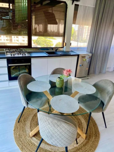 STUDIO MODERN CU TERASA GENEROASA 77 MP  113.000 EUR