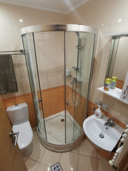 STATIUNEA MAMAIA-SUMMERLAND APARTAMENT CU 3 CAMERE 125 MP MOBILAT