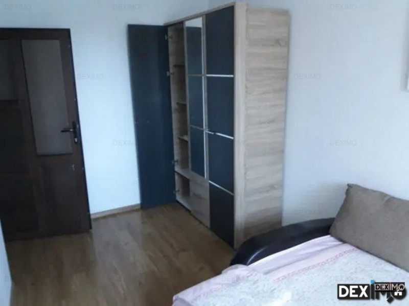 Apartament 3 Camere Semidecomandate - Zona Tomis Nord - Centrala Pe Gaze
