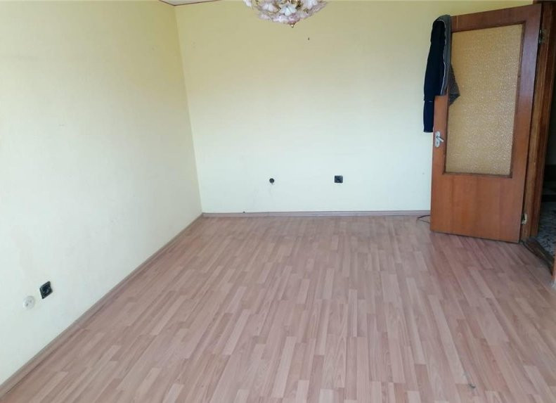 Apartament 2 Camere  - Zona Casa De Cultura - Etaj 4