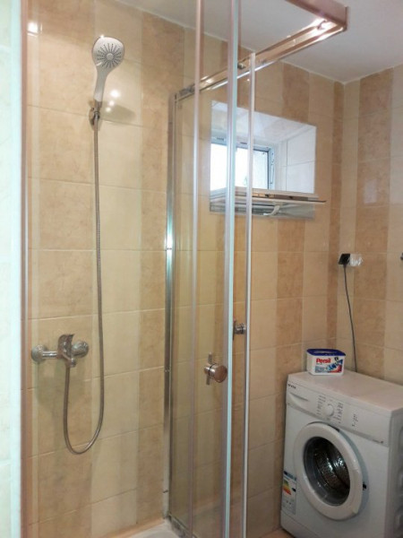 Apartament 2 Camere - Zona Tomis Nord - Izolat - Mobilat