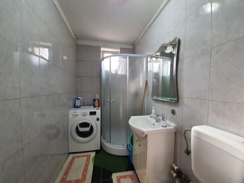 Apartament 2 Camere Semidecomandate - Zona Abator - Mobilat